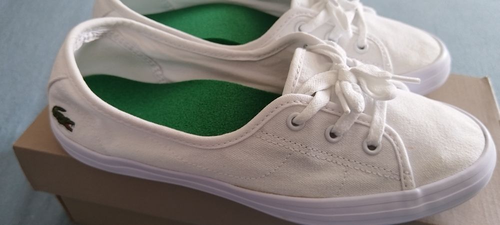 Дамски спортни обувки lacoste