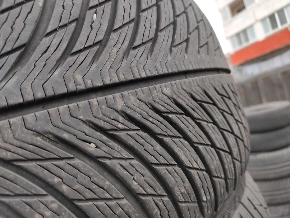 4бр Зимни гуми 245 50 19 - Michelin - DOT 2022
