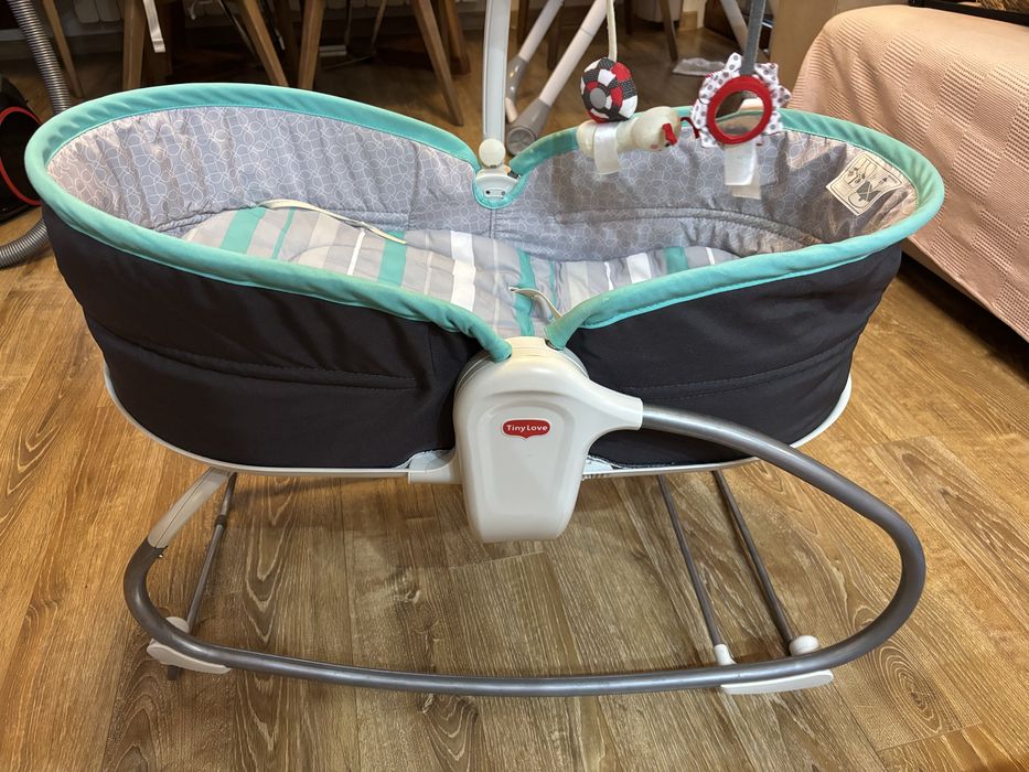 Музикален шезлонг, люлка 3в1 Tiny Love