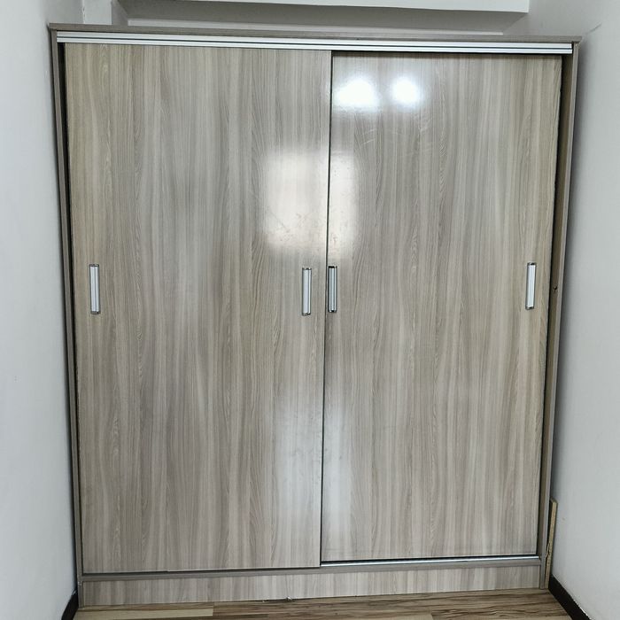 Шкаф для вещи. Купе