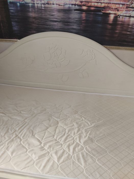 Продам кровать односпальная