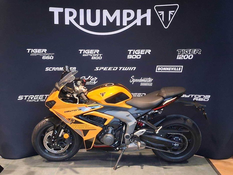 Motocicleta Triumph Daytona 660 2026 Second