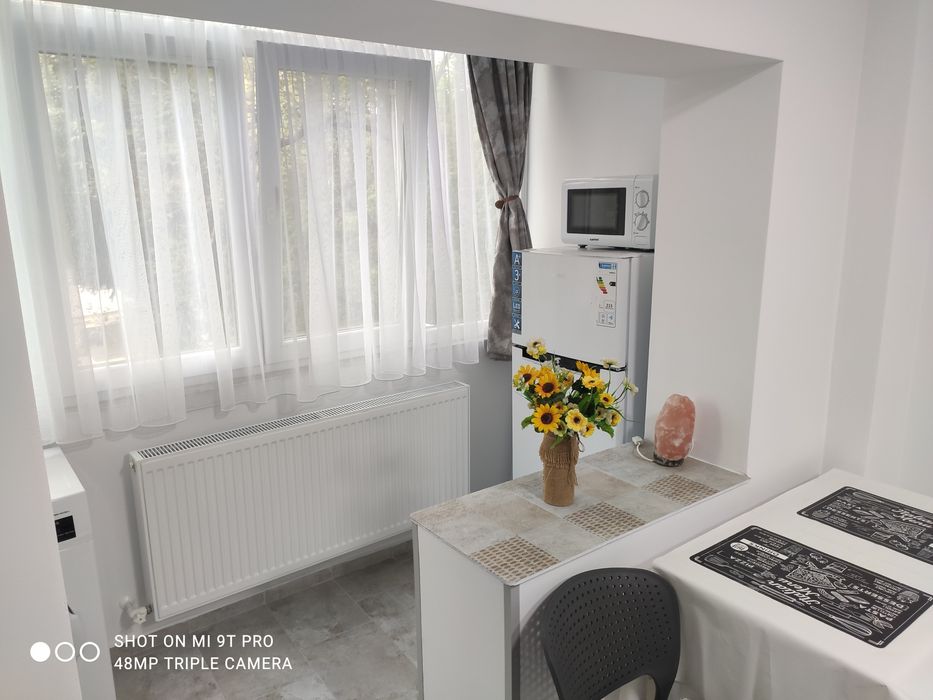 Inchiriez garsoniera regim hotelier