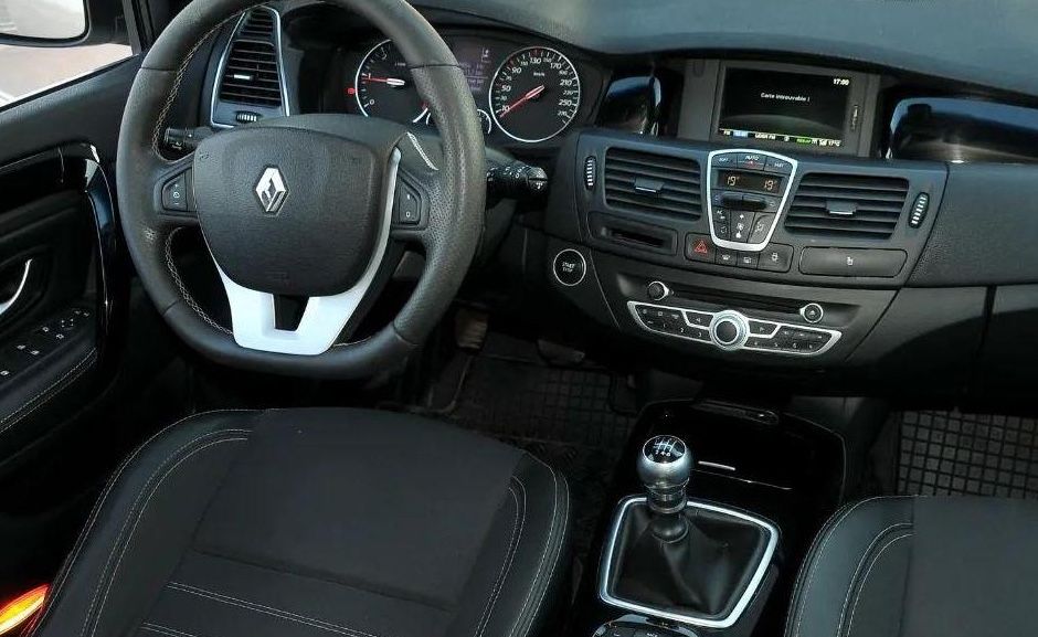 Renault Laguna 3  BOSE diesel 1.5 dci 163000km