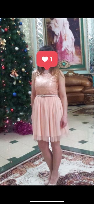 Продаю платье на мероприятие