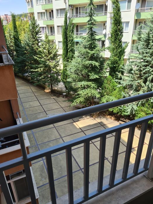 Апартамент под наем