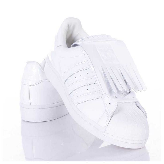 Оригинални Дамски обувки  ADIDAS SUPERSTAR размер EU38