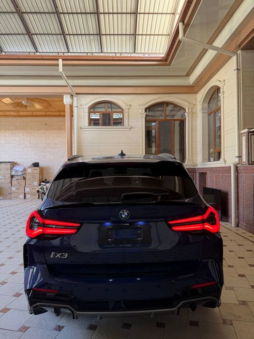 BMW IX3 M paket 2025