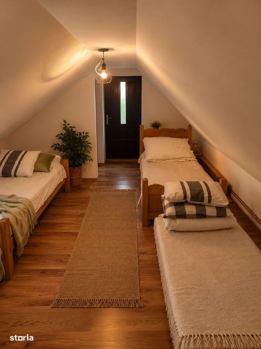 Casă de vacanță in Câmpu Cetății,teren  2.400 mp, lângă râu și pădure