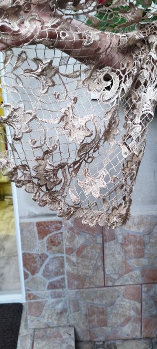 Vând rochie pentru evenimente ,elegantă