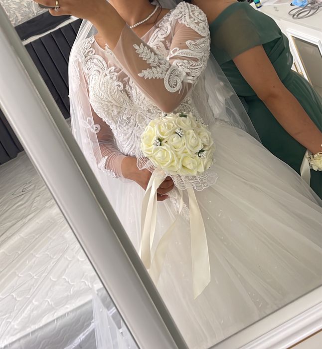 Продам свадебное платье