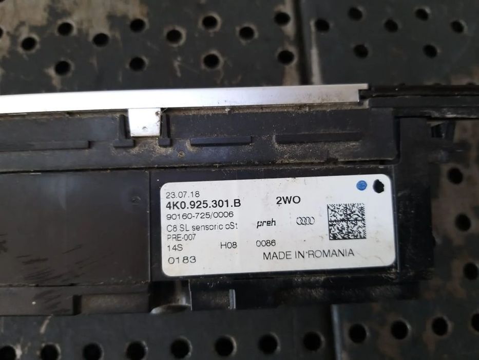 Butoane touch esp avarii incalzire parbriz luneta audi a6 c8 4k 4k0925301b
