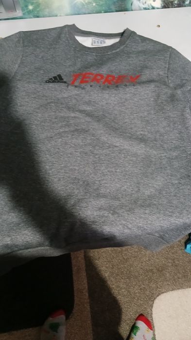 Продам кофту с утеплителем