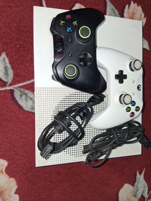 Xbox One S +Jocuri