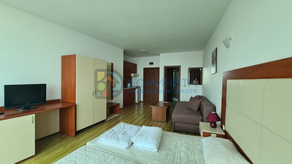 Продава се Едностаен апартамент в Приморско - 47 кв.м за 1128 €/кв.м - Снимка #2