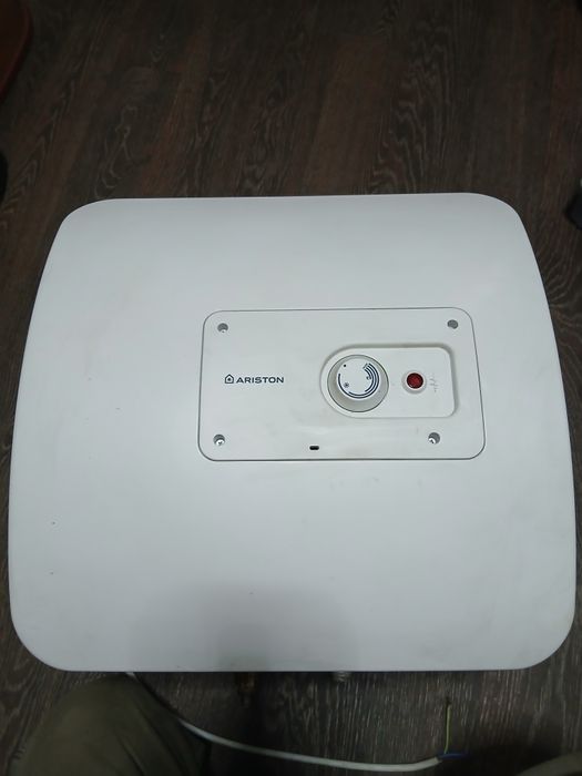 Бойлер   Аристон