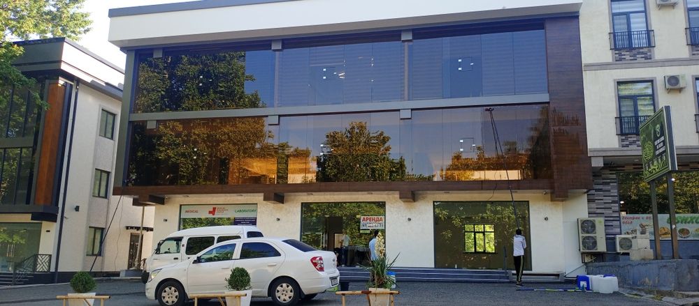 Oyna yuvish Tashqi fasad yuvish bino yuvish