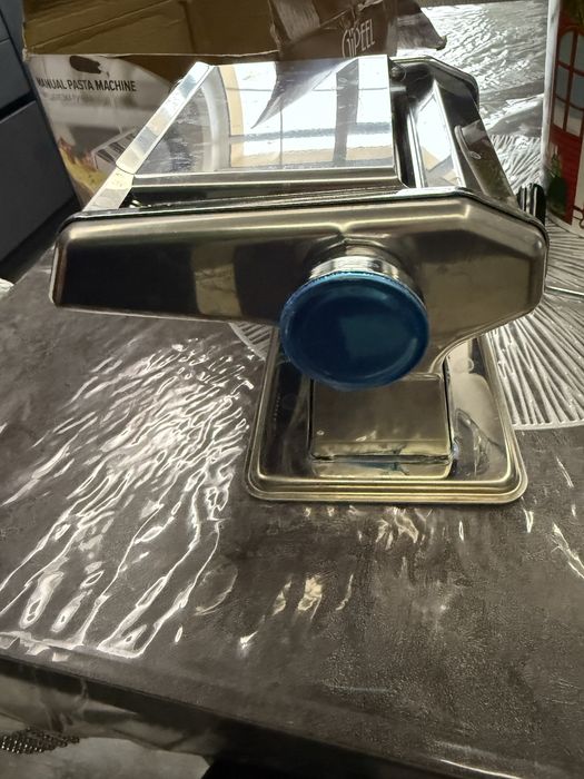 Продам Лапшарезка новая