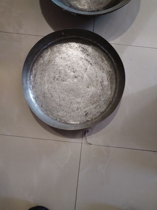 Продавам Бакъри и тави.