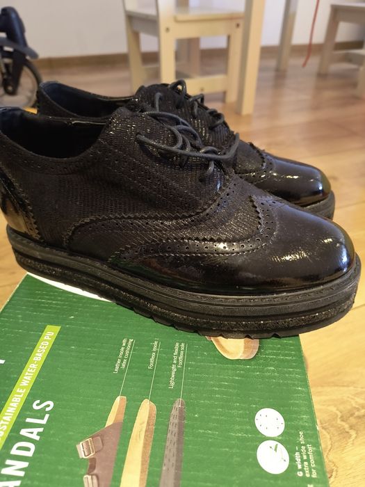 Pantofi Guapissima mărime 38