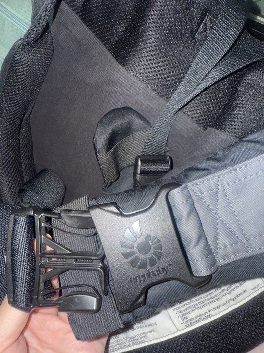 Продам оригинал эргорюкзак бренда Ergobaby