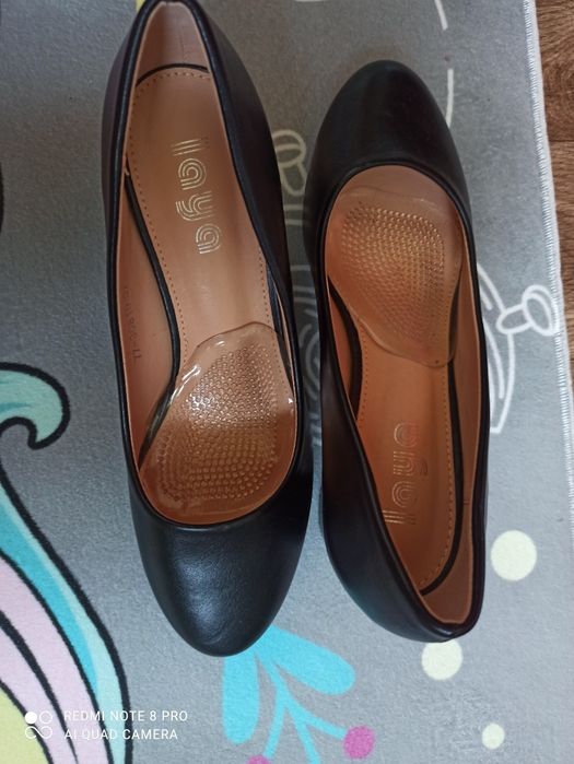 Продам обувь почти новые