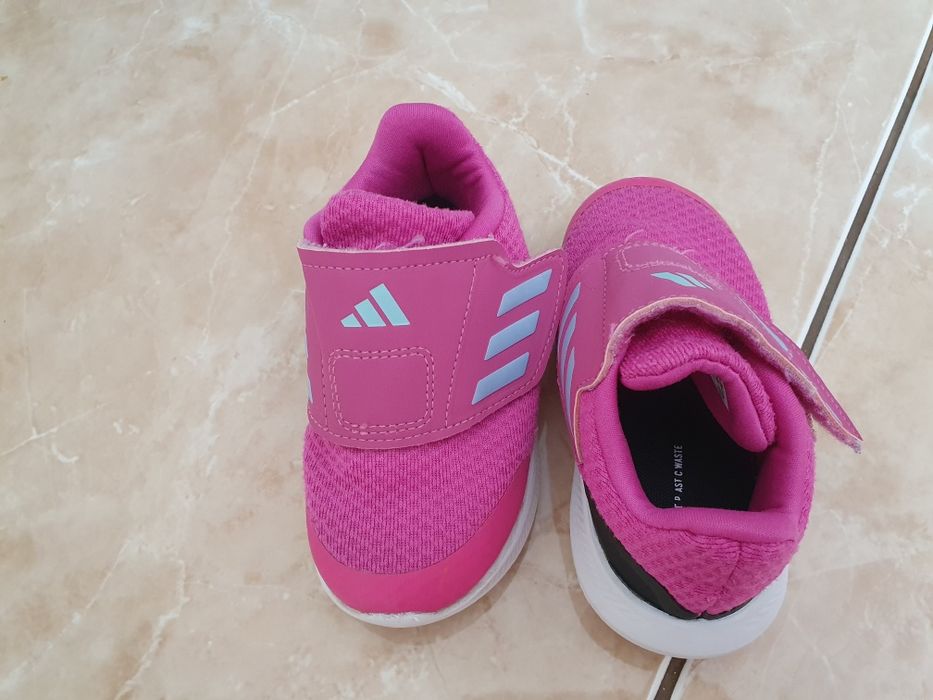 Adidasi copii Adidas