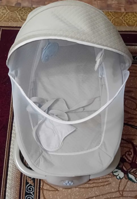 Качалка для новорождённых