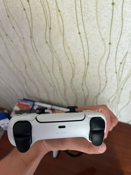 Продам Ps5 с дисководом
