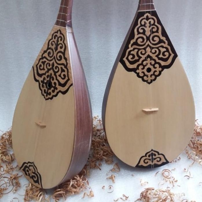 Концертный профессиональный домбра