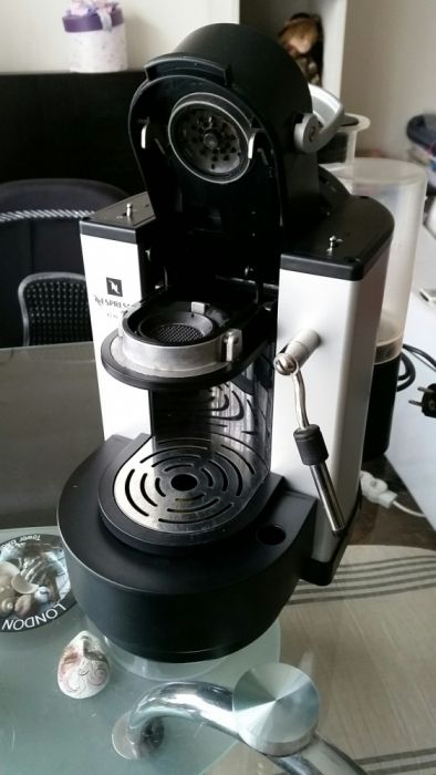 Кафе машина NESPESSO ES 50 PRO