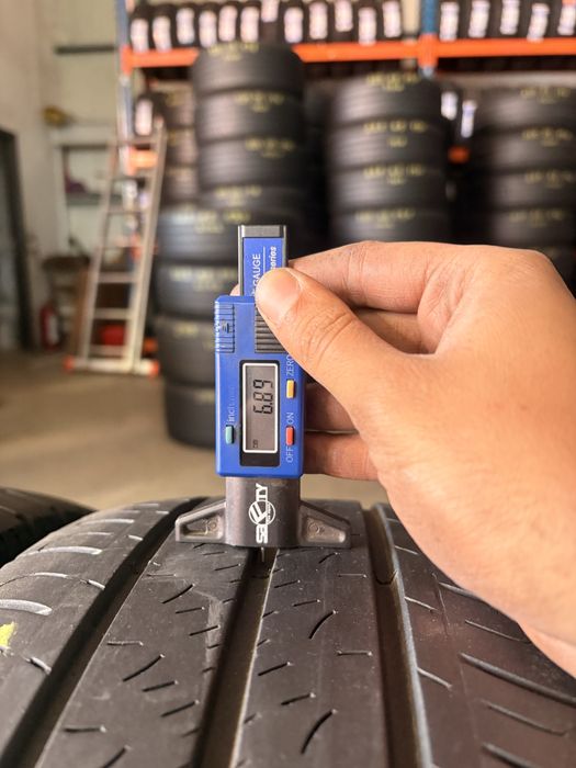 Anvelope vara 215/65/16C GoodYear Efficient Grip Cargo 215 65 16 C