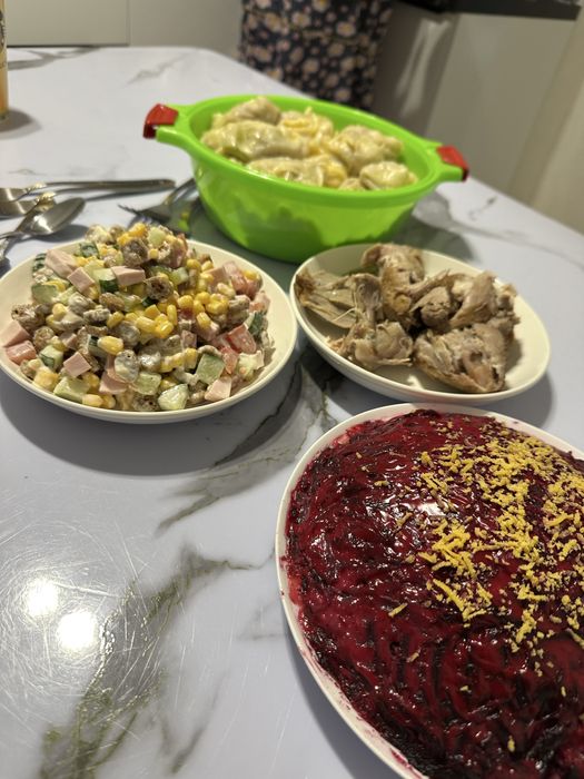 Продам куртки срочно