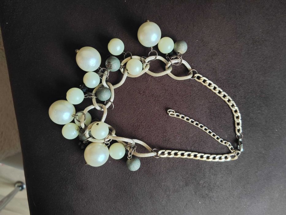 Сет Колиета - актуални аксесоари -8 броя изображения- различни модели