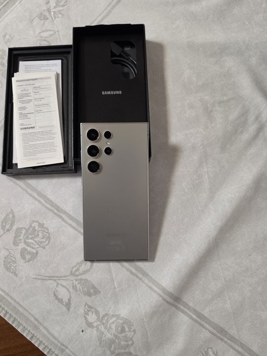 Samsung  Galaxy S24 ultra  512 gb