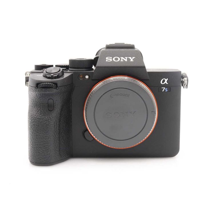 Продавам тяло Sony A7SIII