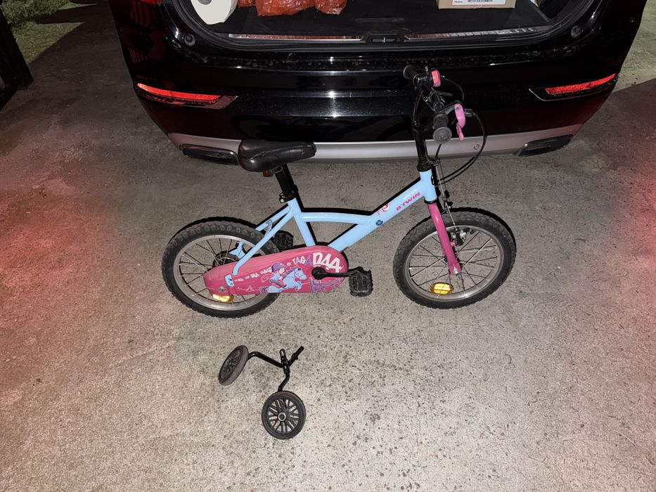 Bicicleta fetite Btwin 16 inch