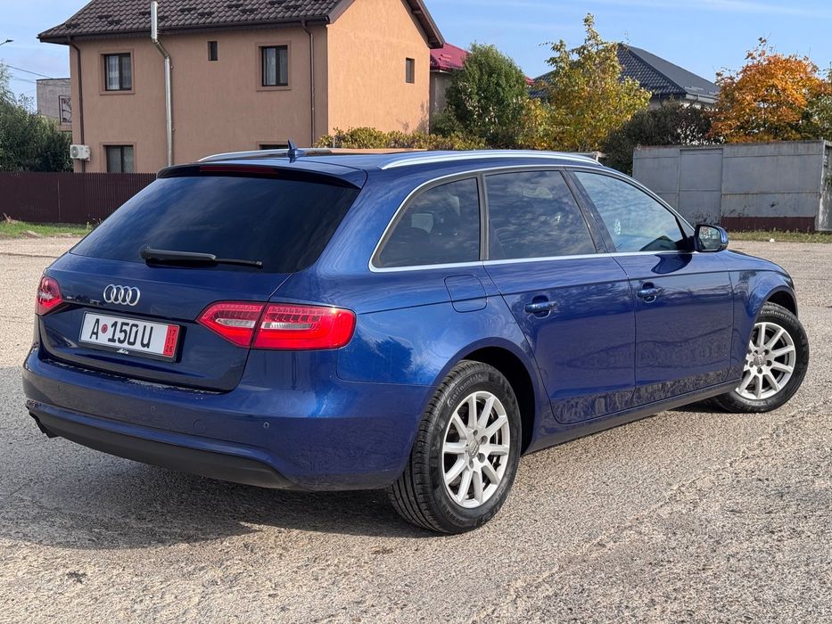 AUDI A4 Avant 2012 — imagine 4