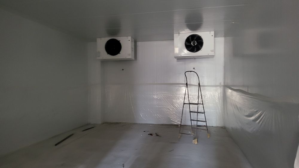 Морозильные и холодильные камеры