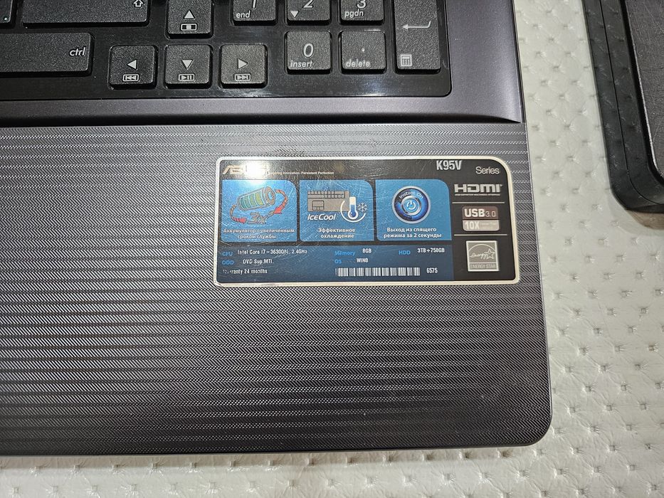 Ноутбук Asus K95V