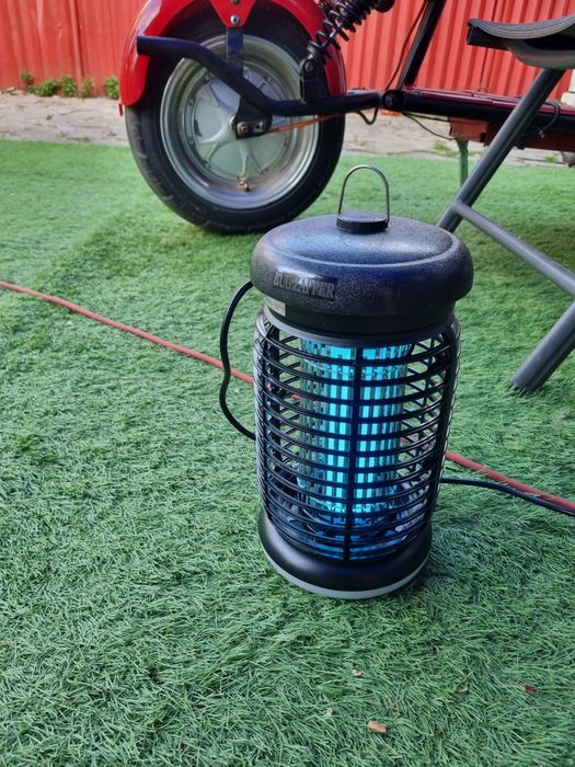 Lampă electrică antițânțari