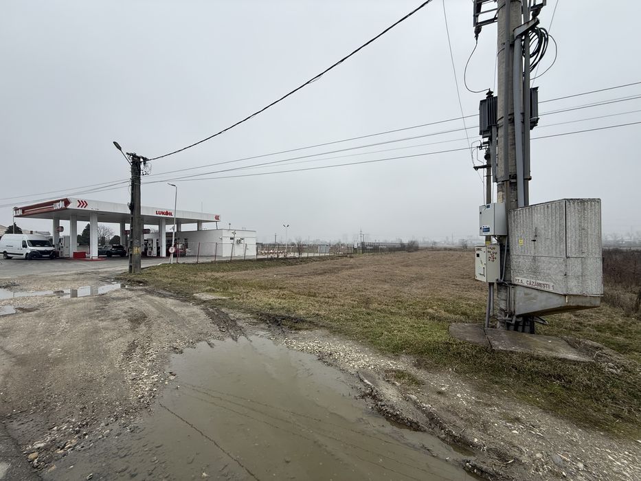 Inchiriez / Vand teren 3500 mp