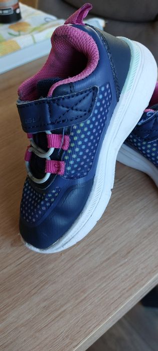 Продавам детски маратонки KangaRoos 24ти(15,4см стелка)