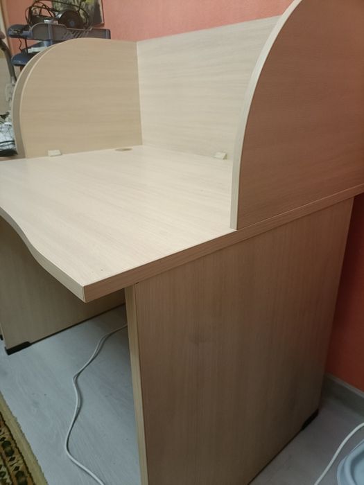 Письменный стол, компьютерный,.