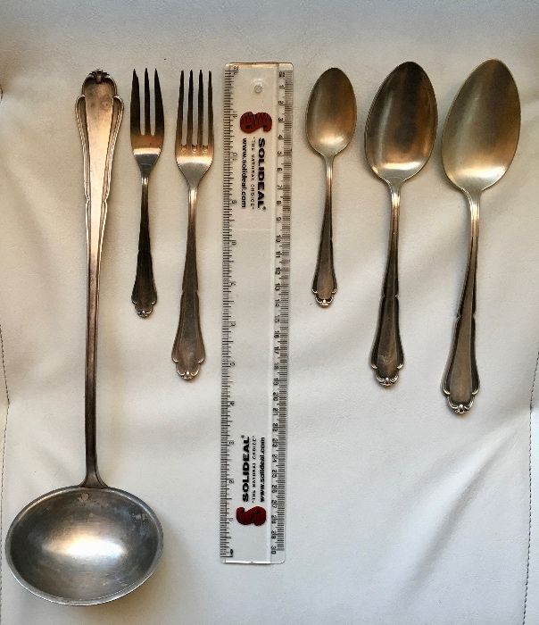 Старинни прибори посребрени