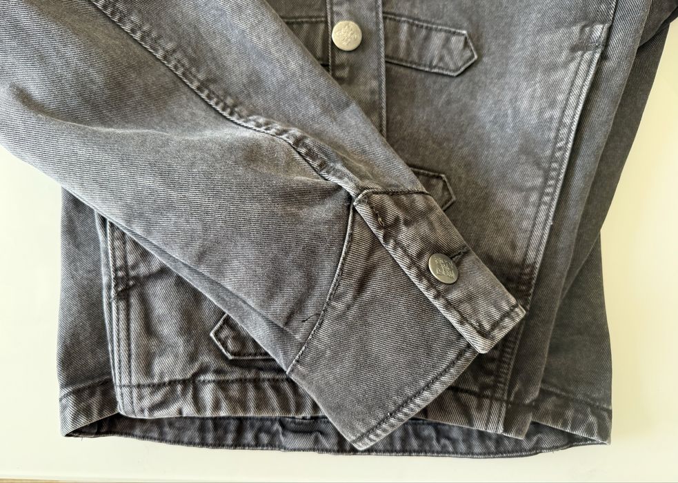 Мужская джинсовая куртка BERSHKA