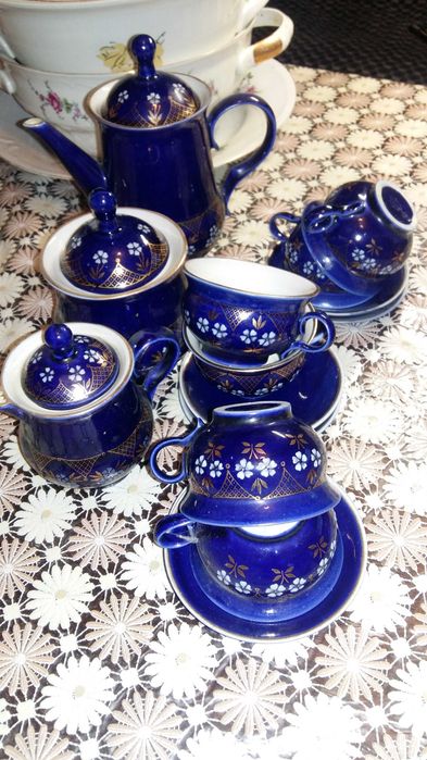 Чайная посуда сервиз