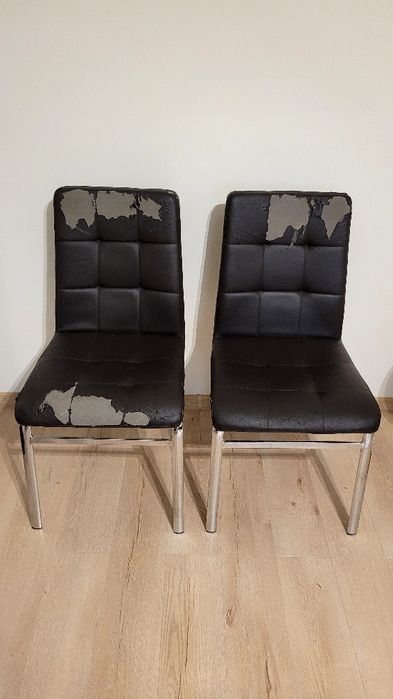 Scaune metalice rezistente – set de 2, ideale pentru recondiționare