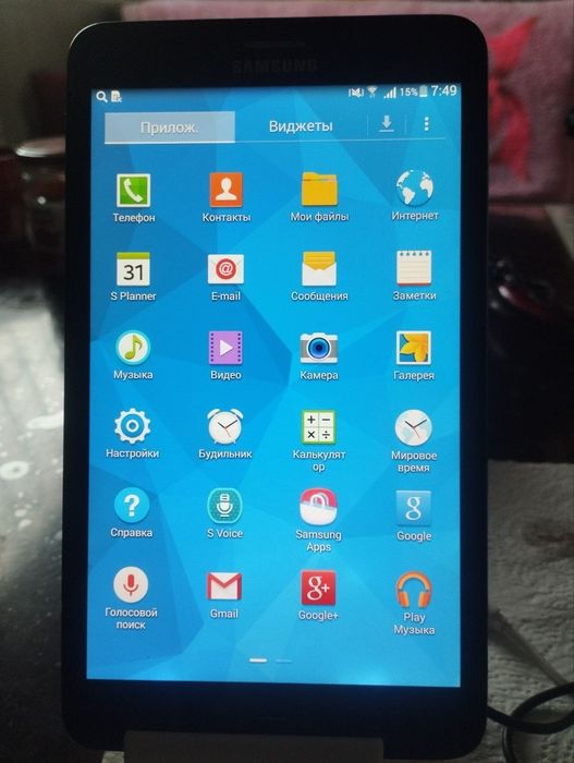 Планшет Самсунг  TAB4