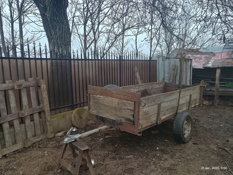 Remorca auto lunga fara semnalizare